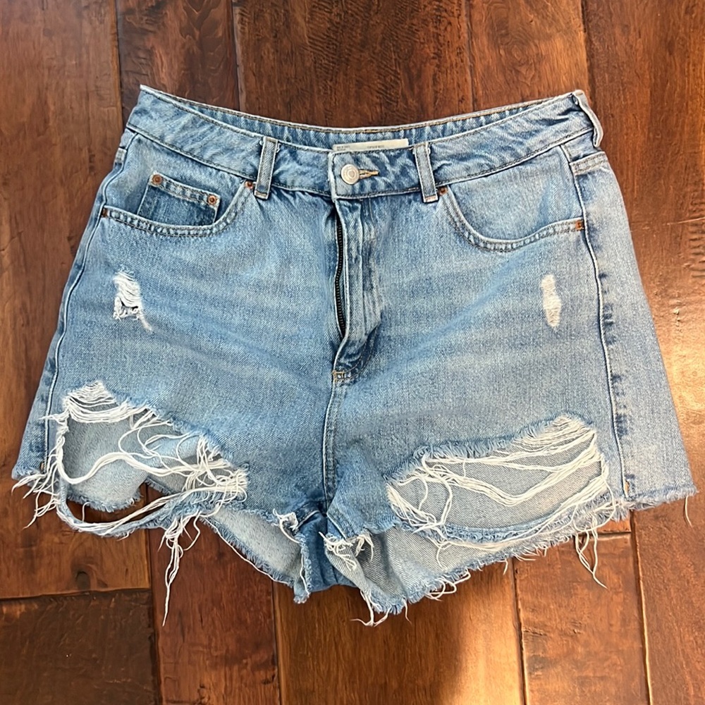 Light wash top shop Jean shorts